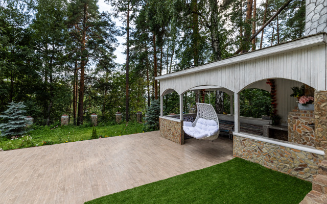 Lesnaya Skazka Guest House