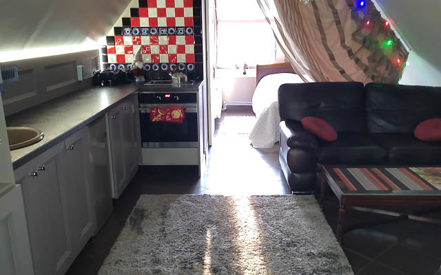 Частный дом Уютная студия