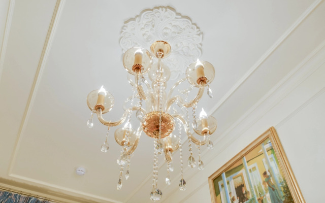 Апартаменты Sokroma Особняк Олениных 1