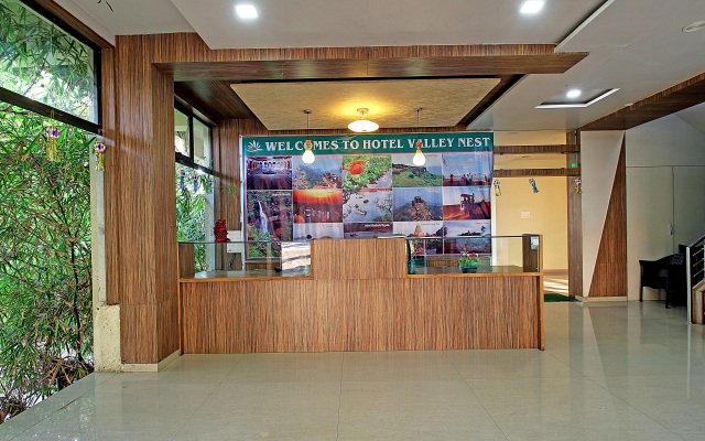 Valley Nest Hotel