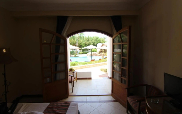 Coral Hills Resort