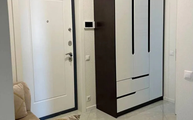 Trekhkomnatnaya Velaskesa 7k5 Flat