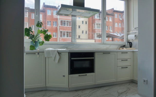 Prostornaya Treshka Flat