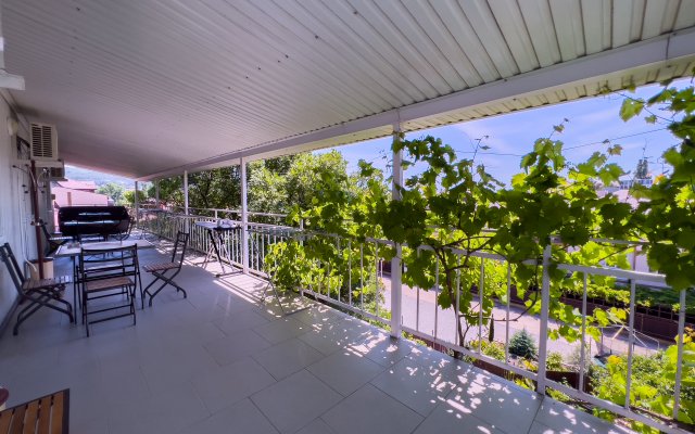 Delfin na Chernomorskoy Guest House