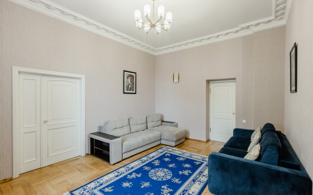 Апартаменты SpbStay Вознесенский 3/5