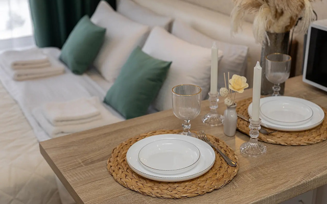 Apartamenty Sibir' House Studia v novom dome radom Ledovyj dvorec, Kuzbass Arena, Kadetskogo korpusa