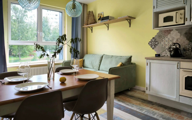 Квартира Комфортная с Просторной Гостиной, Спальней, Детской, Кабинетом и Двумя Санузлами