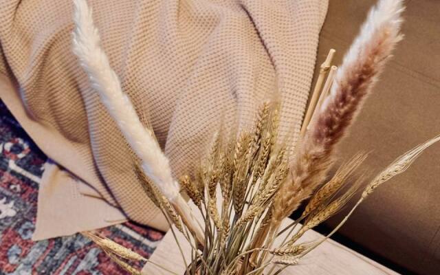 Апартаменты МосАртАпарт в летнем стиле