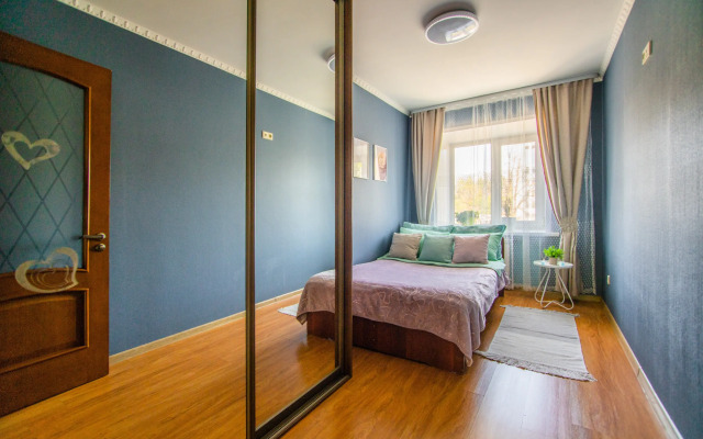 V Tsentre Goroda Flat