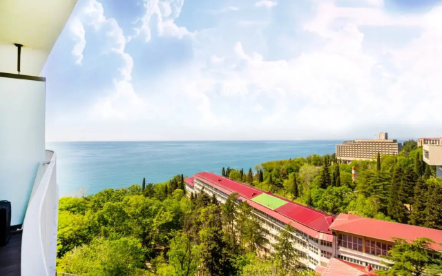 Ansi Akter Gelaksi Apartments