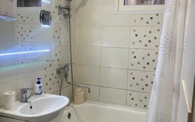 Na Ulitse Davydova 13 Flat