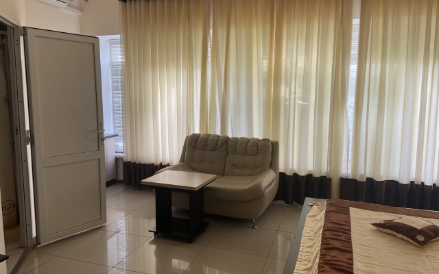 OT Linkor Hotel