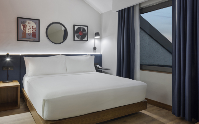 Hampton by Hilton Istanbul Arnavutkoy