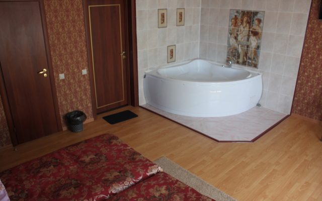 Hotel Uyut