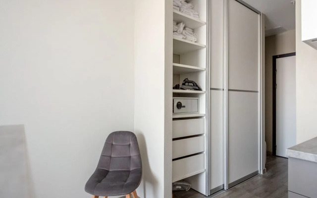 S Otlichnym Vidom Na Gorod Pryamo U Metro Apartments