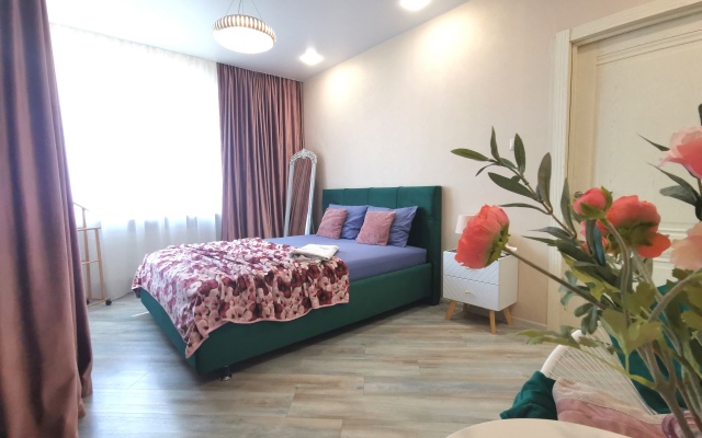 Na Novo Sadovoy 201 Flat