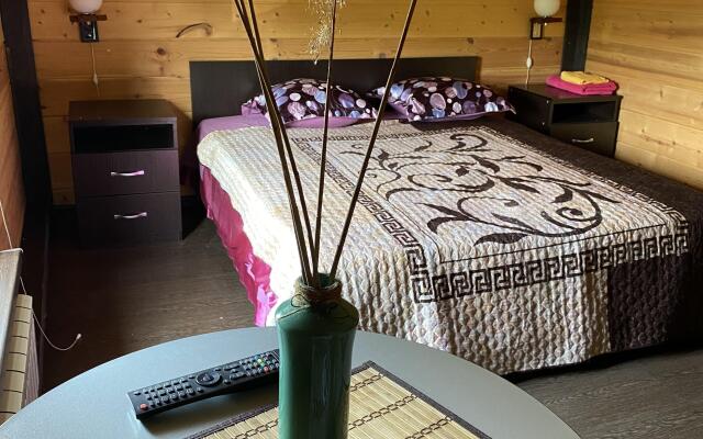 Отель Лукино