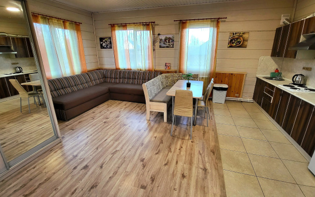 Частный дом на Александровском проезде 4