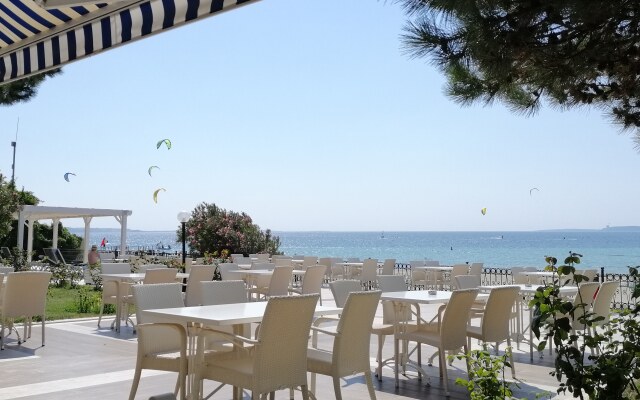 IRIS Hotel&Spa