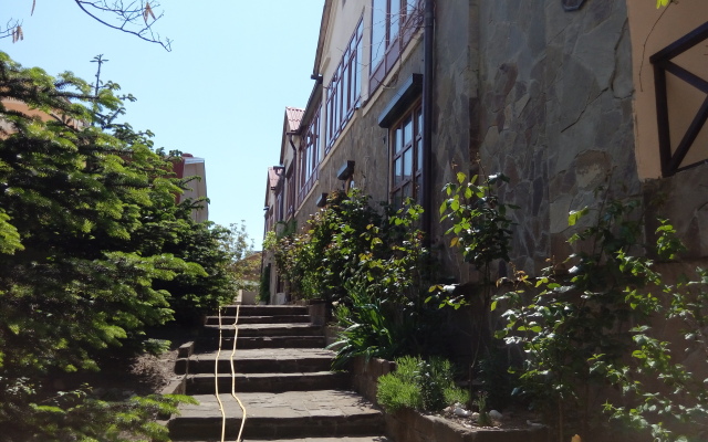 Na Morskoy Guest House