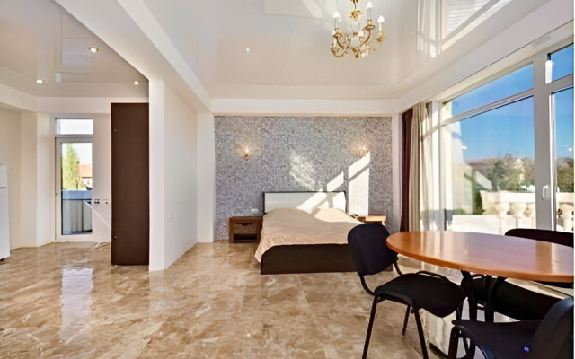 Sudak Delyuks Guest House