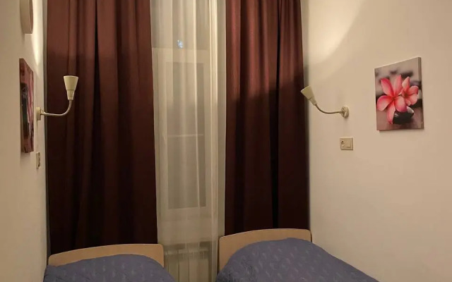 Мини-отель на Лебедева 10В 