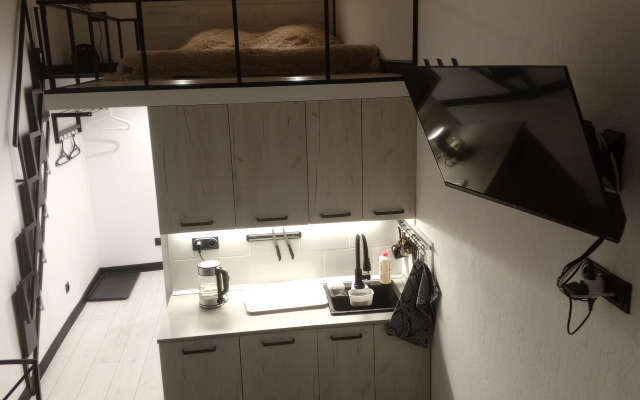 Квартира Студия в Историческом Доме с Достопримечательностями