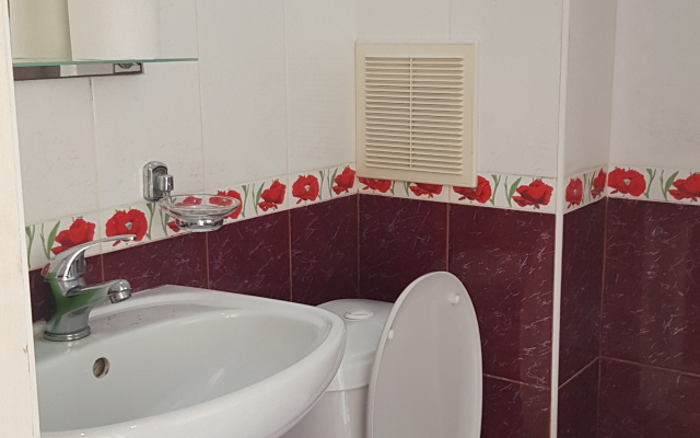 Larisa Guest House
