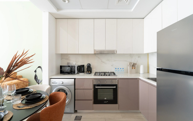 Апартаменты A New Designer in Meydan | Azizi Riviera