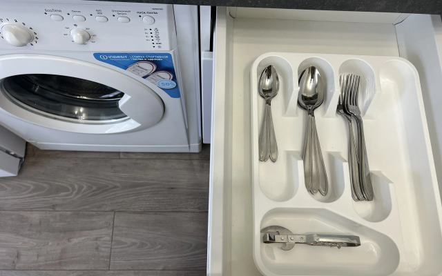 Квартира с Бacсeйном в Живoпиcнoм Месте ЖК Кипарис 252