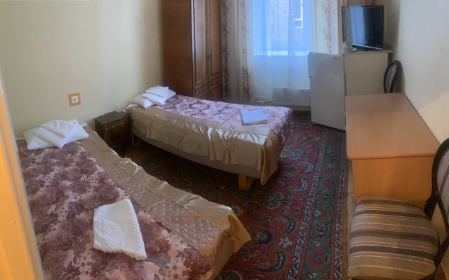 Hotel Gubernskij