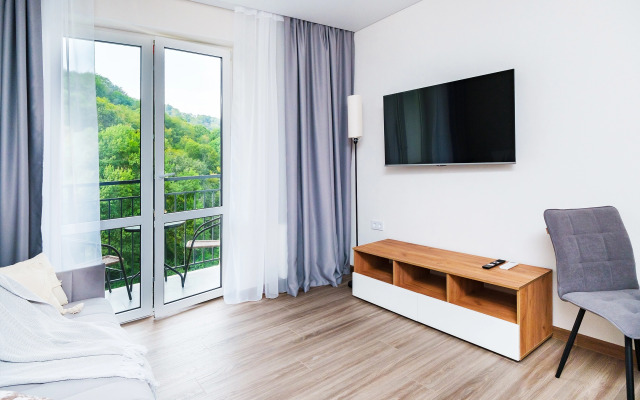 148 Dlya Dvoikh V Zhk Letniy Apartments