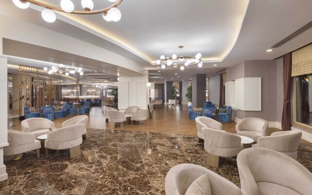 Kirman Belazur Resort & Spa - All Inclusive