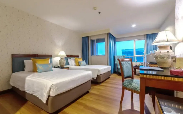 Prince Palace  Bangkok