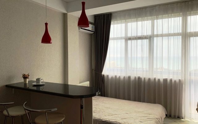 Апартаменты с Балконом и Шикарным Видом на Море