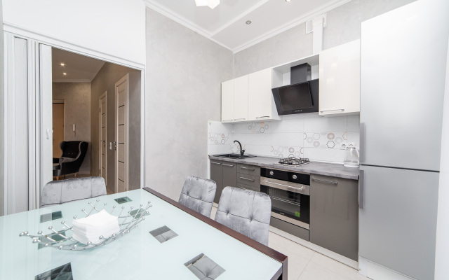 S dvumya spalnyami na Sverdlova Apartments