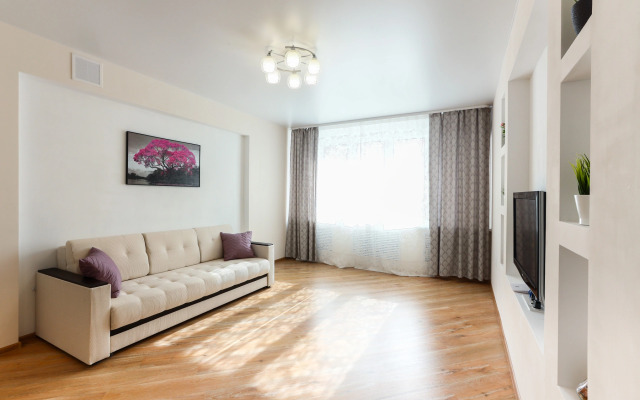 Апартаменты Сутки Уфа на Рихарда Зорге 63/5