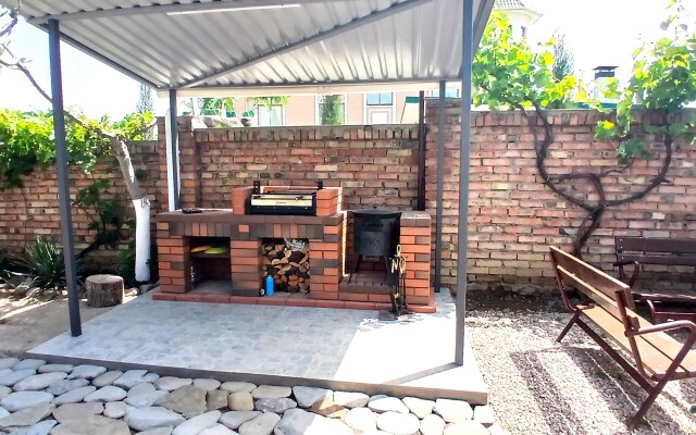 RAJ.com Guest house