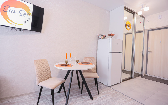 Апартаменты SunSet Радионова 202