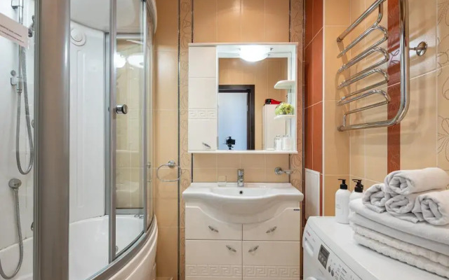 Dvuhkomnatnaya U Akvaparka Flat