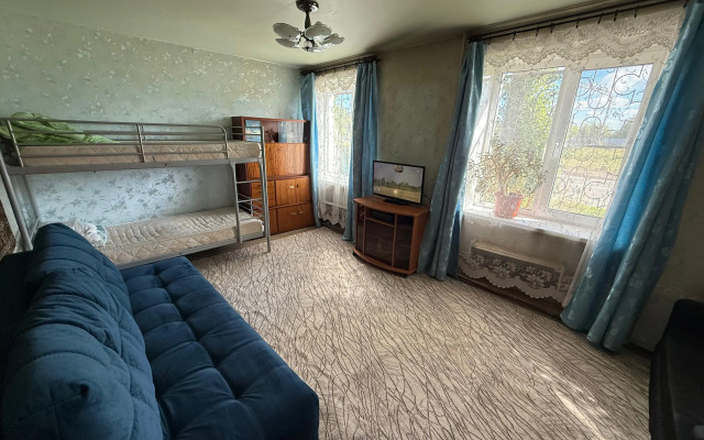 Квартира на улице Лейтенанта Шмидта, 9/5