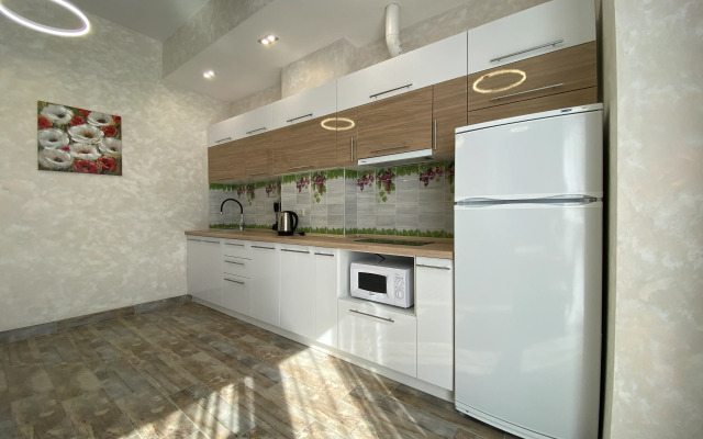 Zhk poseydon 452 Mamayka Vidovaya Studiya (TrustControl) Flat