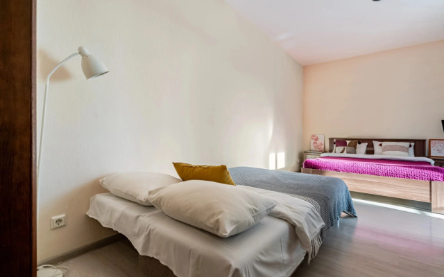 Sergeew Apartments Komfort s balkonom na Nevskom prospekte Apartments