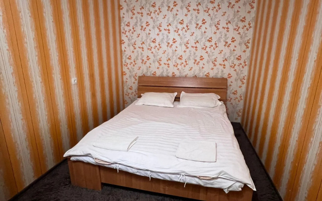 Gogolya 53 Ekonom Dvushka Flat