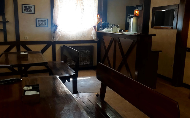 Bavarskij Dvorik Gostevoj Dom