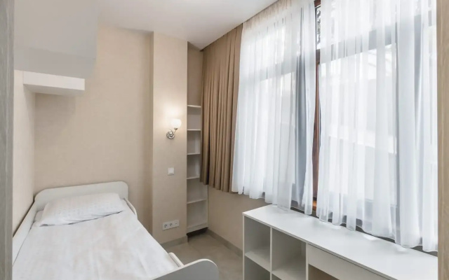 Kvartira Studia s Detskoj Lodziej ot UK Family Pride Apartments