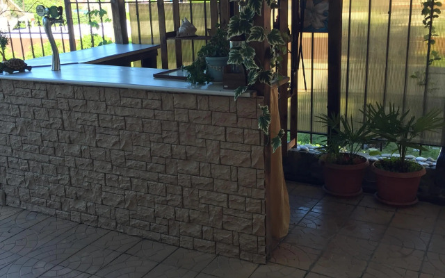 San-Mari Guest House