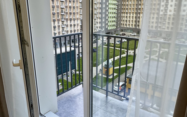 312.1 Botanicheskiy Sad Apartment