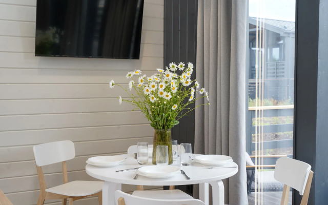 Отель Русские сезоны Эмбиент парк