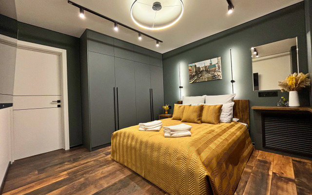 Апартаменты Amber Oktyabrskaya